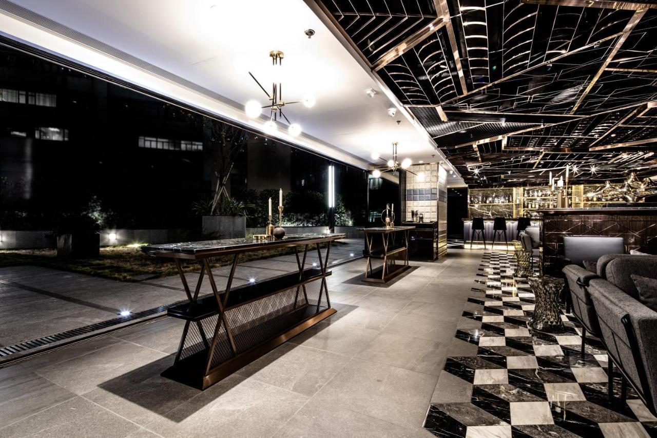 Hotel Cozi Oasis Гонконг Экстерьер фото